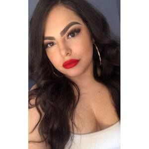 Meet your Posher, Yeka